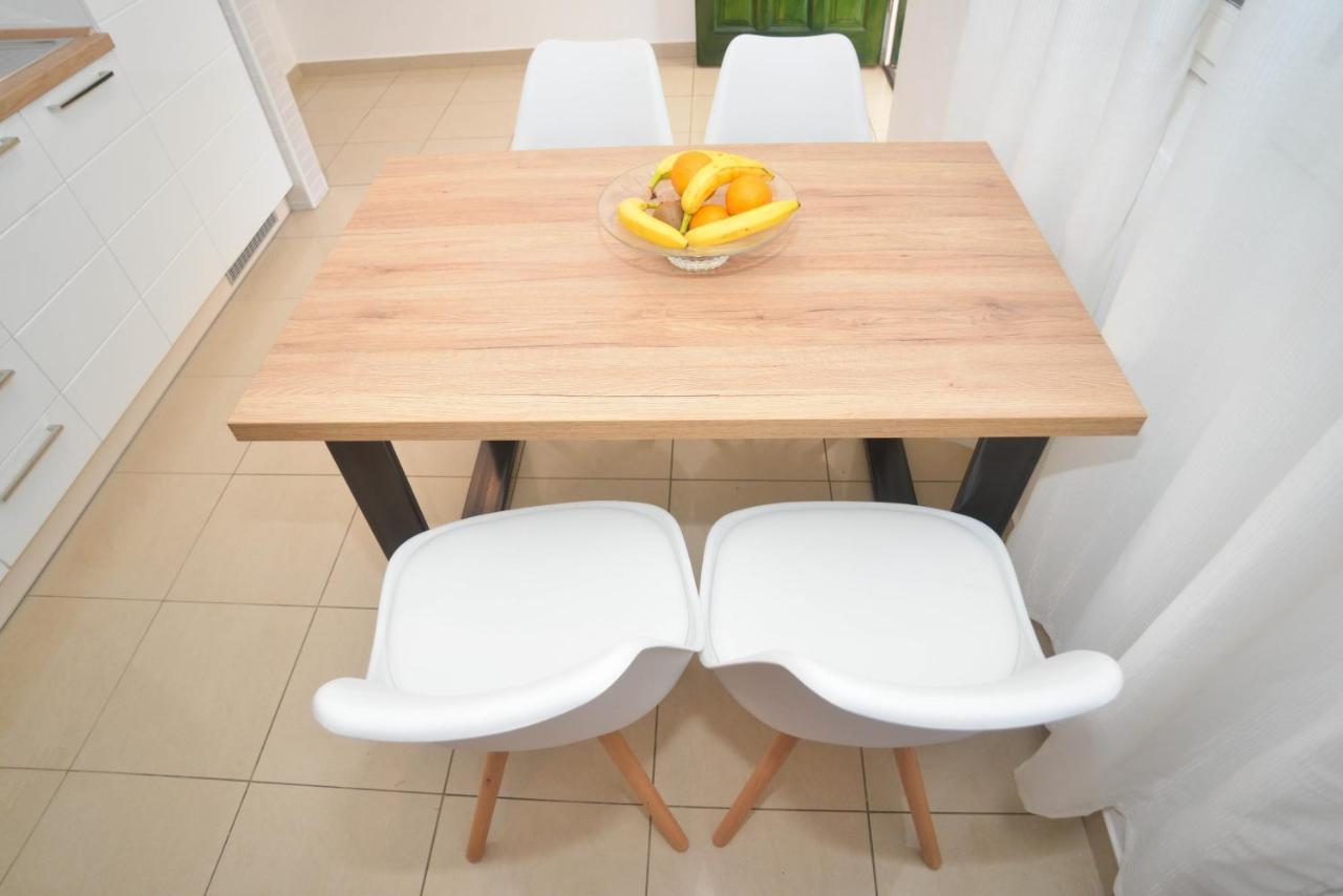Apartment Ante Biograd Na Moru Esterno foto